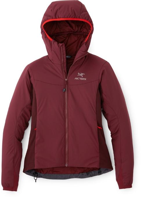 Our Favorite Insulated Jackets for Women - The Trek