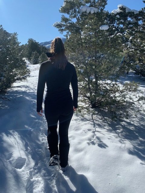 Gear Review: Women's Icebreaker Mid Layer Jacket; Base Layer Tights - The  Trek