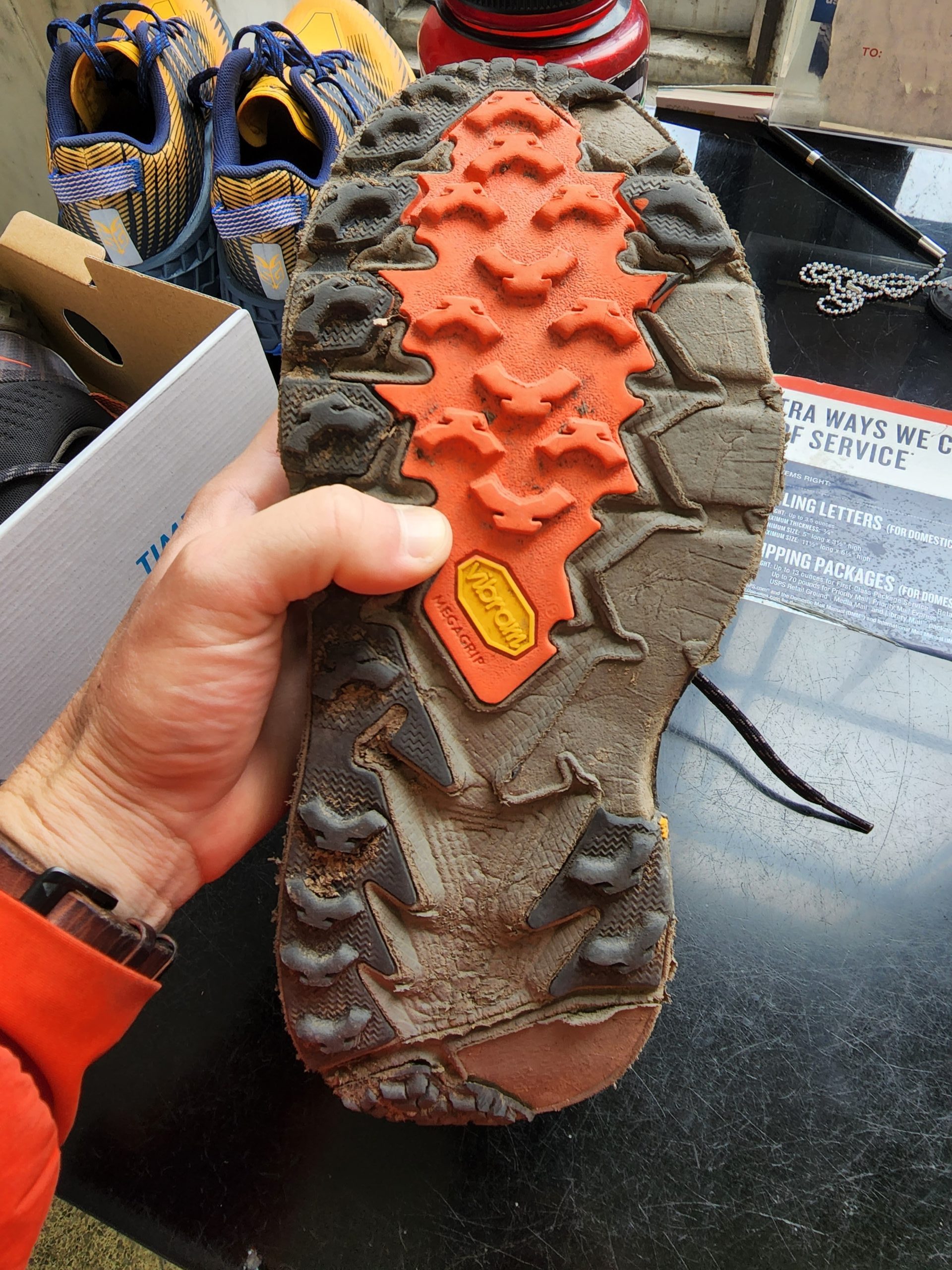 destroyed hoka mid gtx