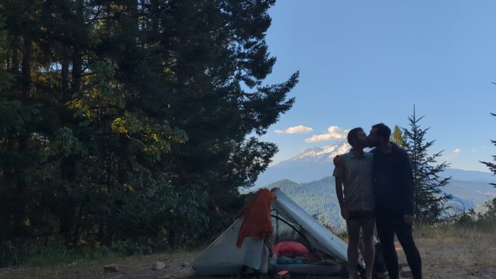 Duerme antes de completar la parte 340 personas en el norte del norte-Fuego