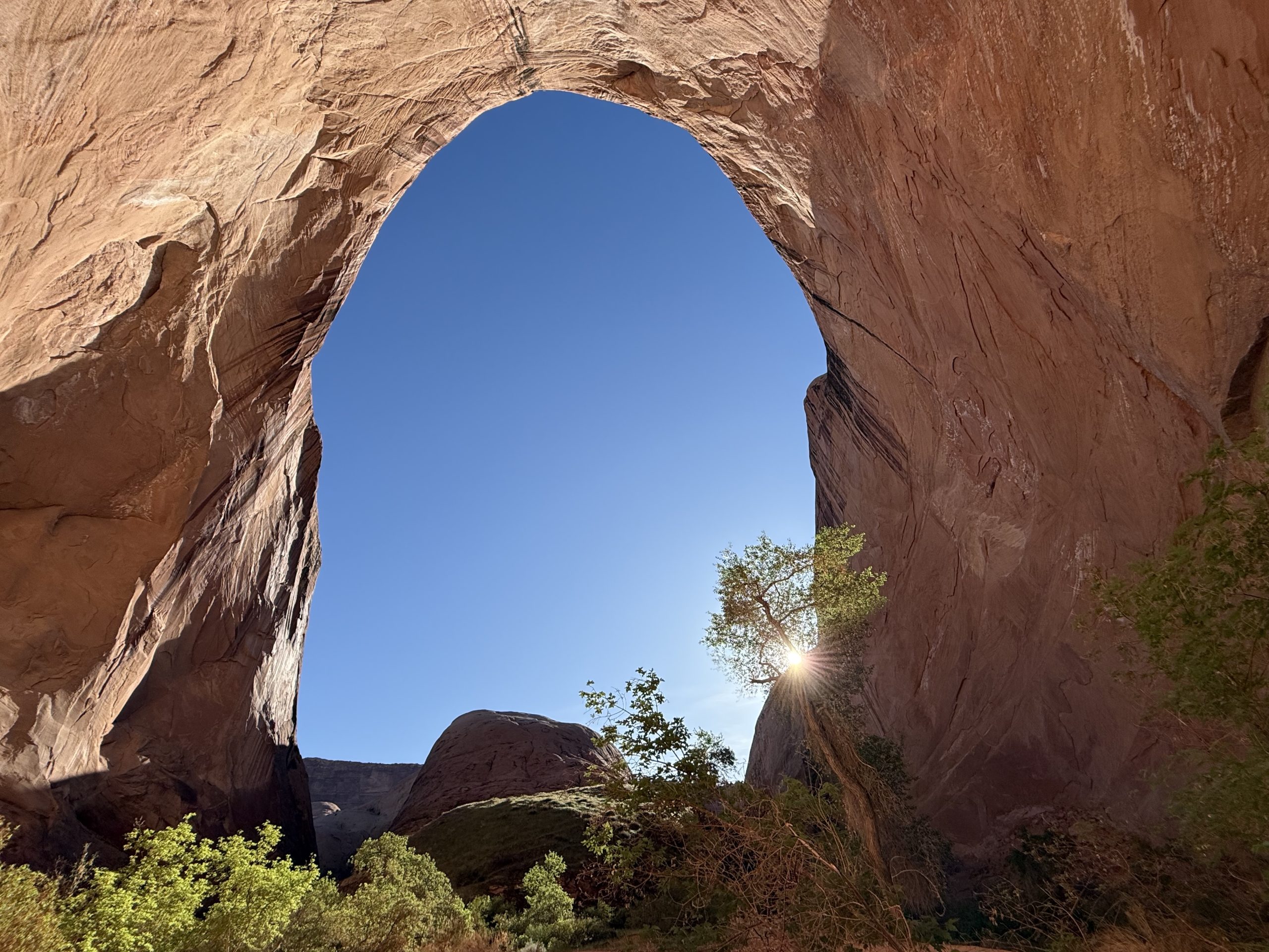 Overhangs and undercuts loom in Halls Creek Narrows.